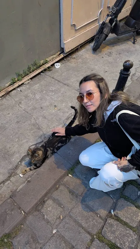Do you fuck veterinarians?