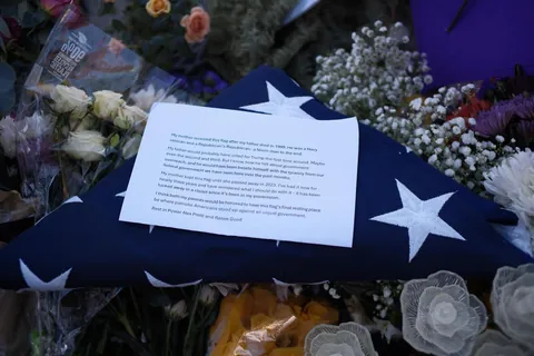 [OC] Alex Pretti memorial 1/28