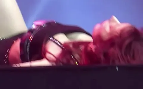 Sakura - LE SSERAFIM