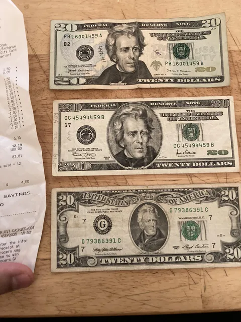 Paid with a hundred and got three different $20’s