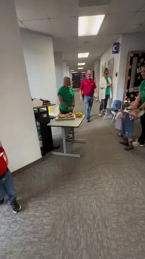 Preschool has a "Dress like what you want to be when you grow up" and they chose "Mr Bubba"