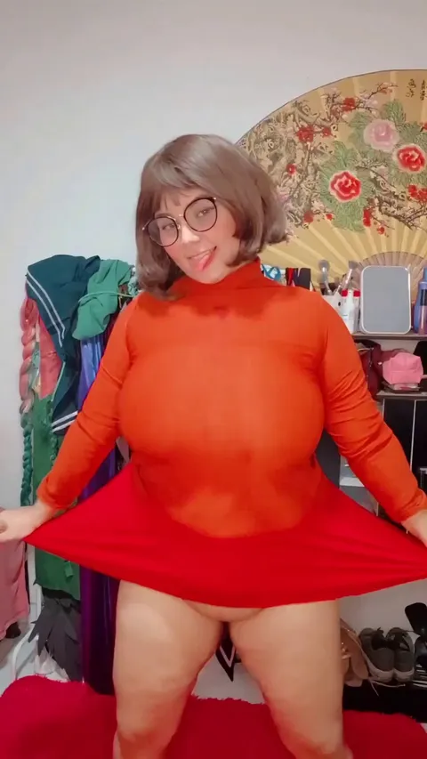 Velma Dinkley [Scoobydoo] (mandymoonof)