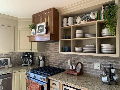 Kitchens can be cozy