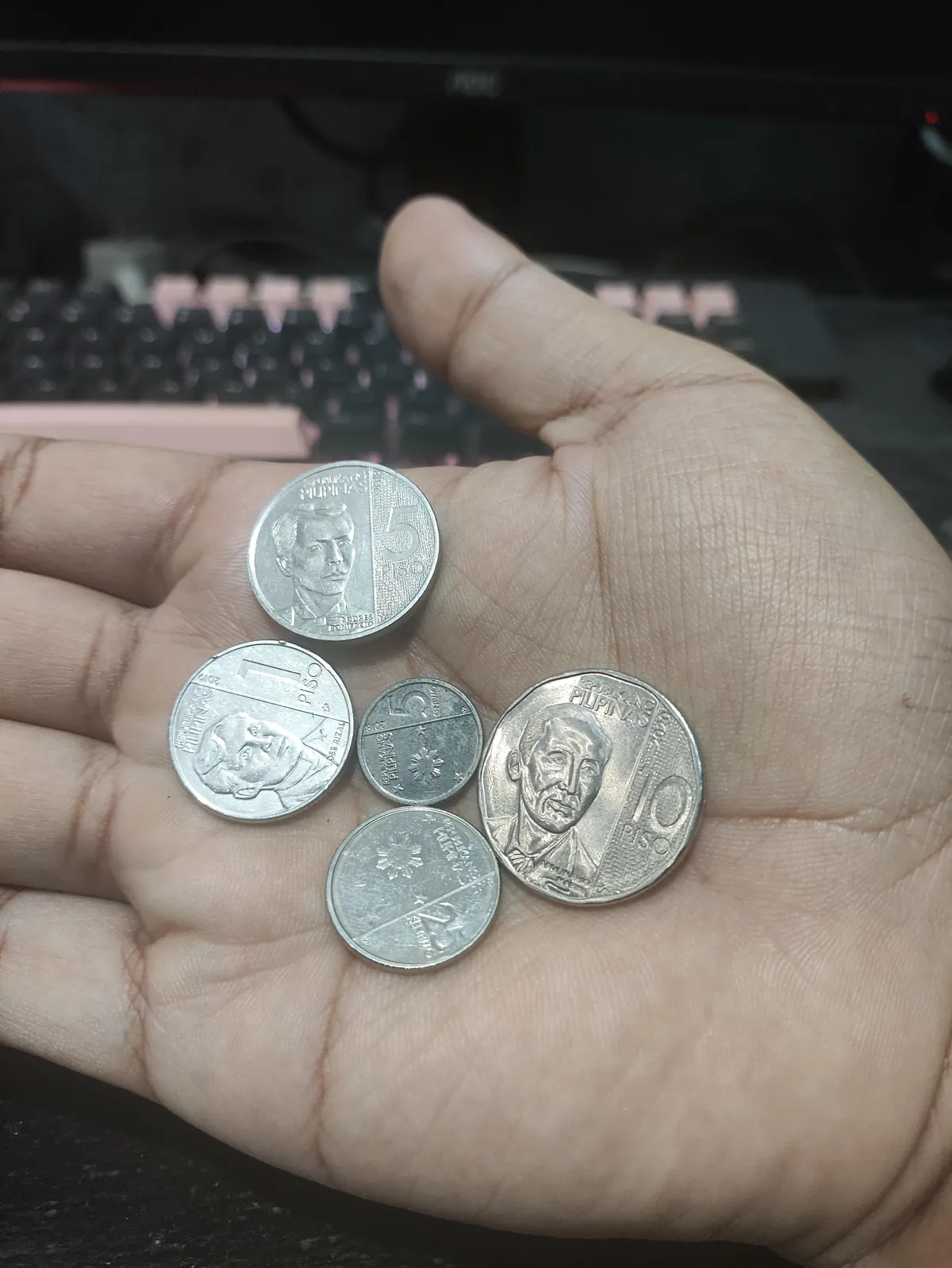 Philippine coins are the worst