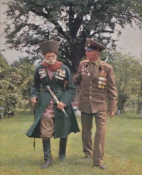 112-Year-Old Veteran Of WW1 And Russian Civil War (Teimruz Vanacha) And His Son (Ivan) A Veteran Of WW2 In 1980