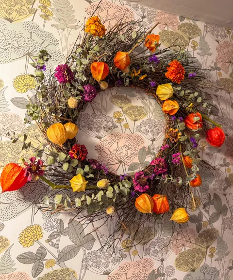 dried flower wreath from this summer’s garden (plus eucalyptus &amp; chinese lanterns from my fave local farmstand)