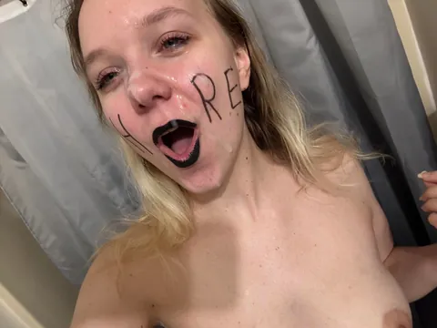 Trying out some sharpie marking🤭🥰 Last one’s my favorite😍😘🤤