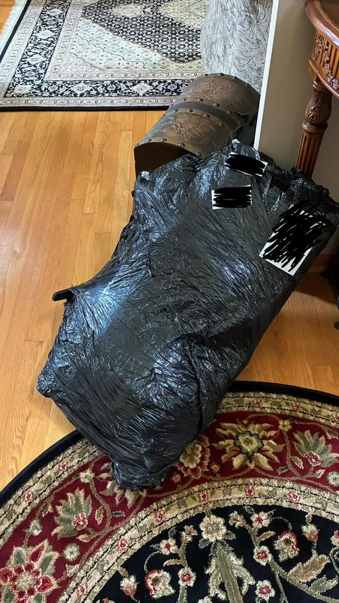 How Best Buy shipped my “excellent” open box Alienware Ultrawide OLED monitor