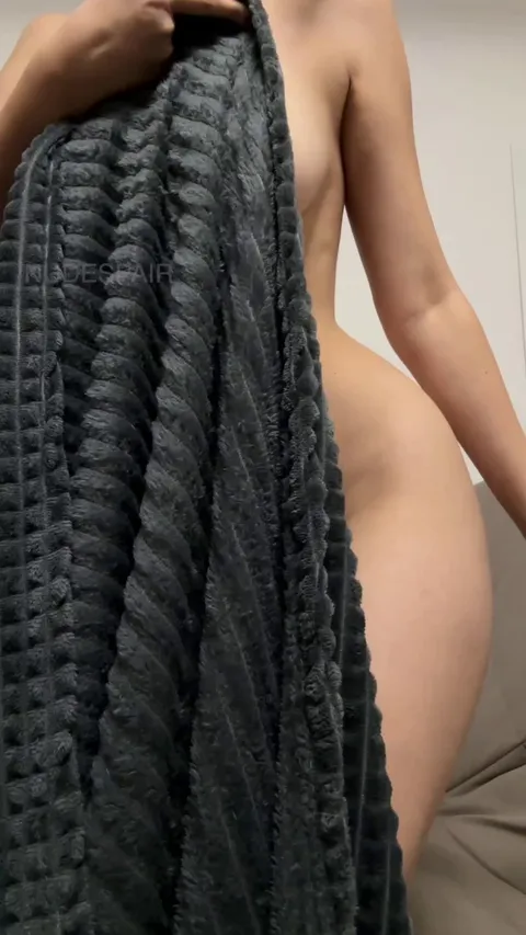 Those thighs will not rest