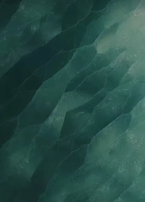 🔥ICE WAVES ON THE BALTIC SEA 🌊