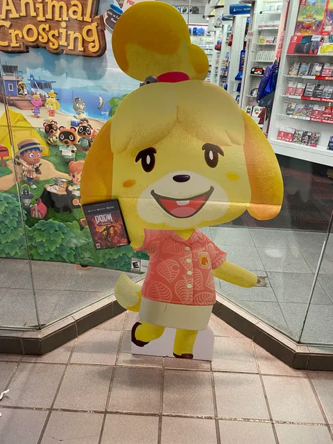 Seen at my local GameStop today. Well played GS employees.