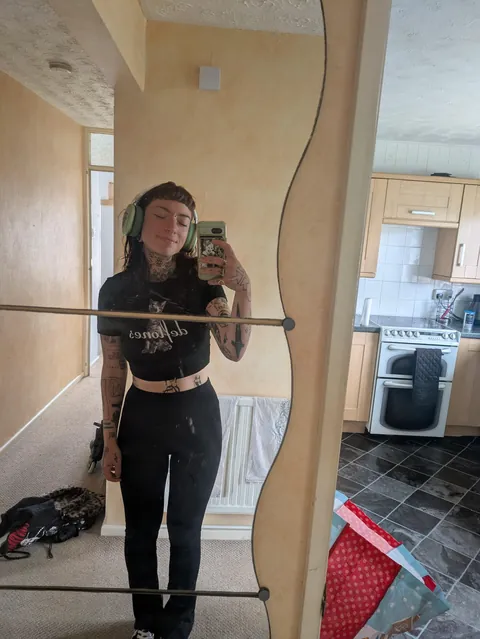 F, about to turn 29, haven't been reduced to tears in a while