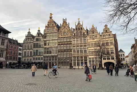 A day in Antwerp, Belgium, autumn 2025.