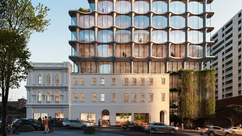 What are your thoughts on this ‘modernity on top of classic’ trend in architecture?