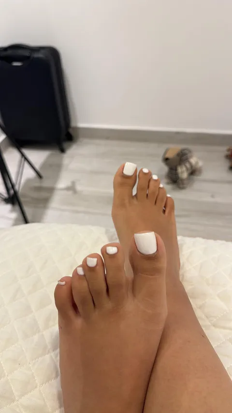 My toes 😍