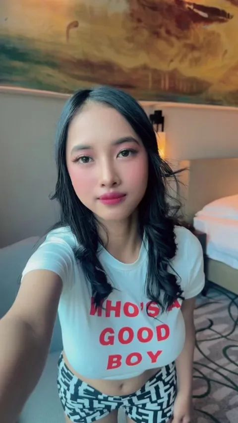 Good boys deserve daily titty drops