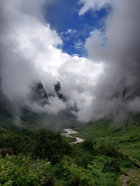 Nepal - On the way to the Annapurna Base Camp