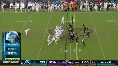 [Highlight] Goff lofts one up for St. Brown on 4th and 2