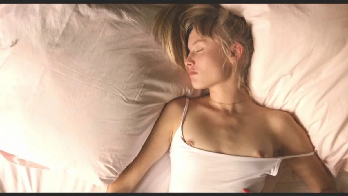 Klara Kristin in Love (2015) - brightned