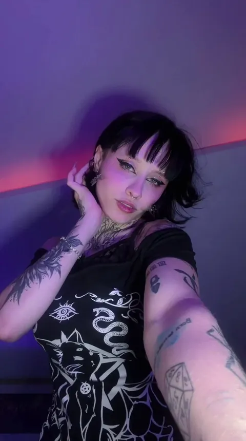 Breedable mommy material