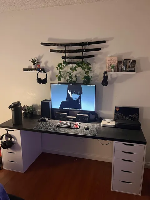 My lil college setup