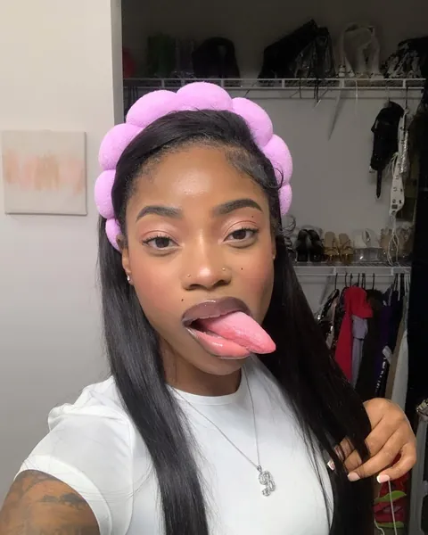 Lil bih so perfect 😩💦💦