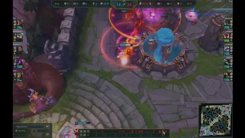 doom bots lee sin pentakill while teleporting in fountain