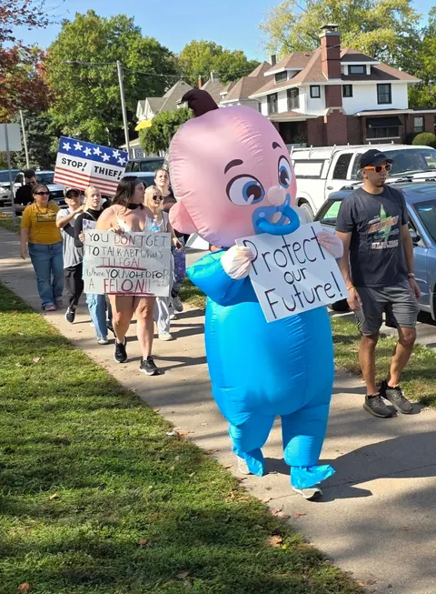 No Kings protest photos from the Quad Cities (Davenport, Iowa)