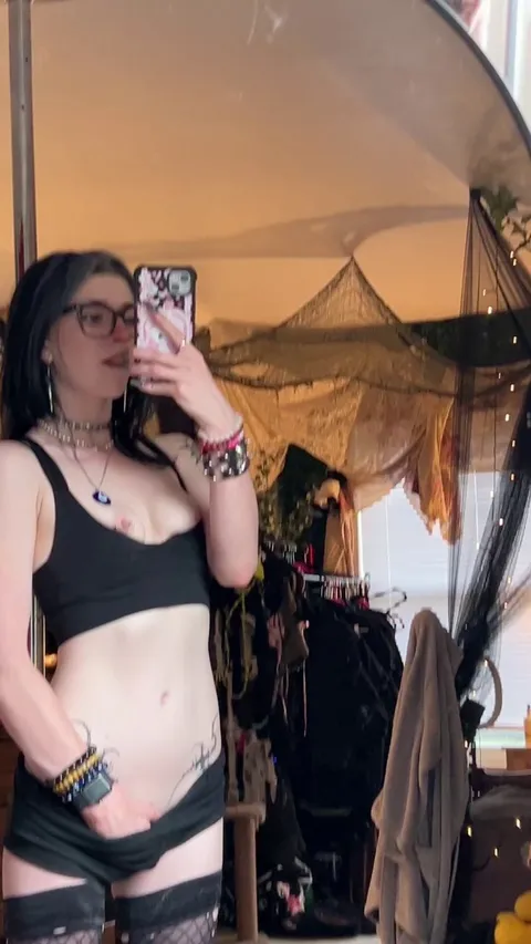 Still 18 and feeling fine 😘