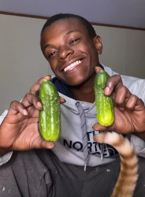 MY FIRST HARVEST!🥒