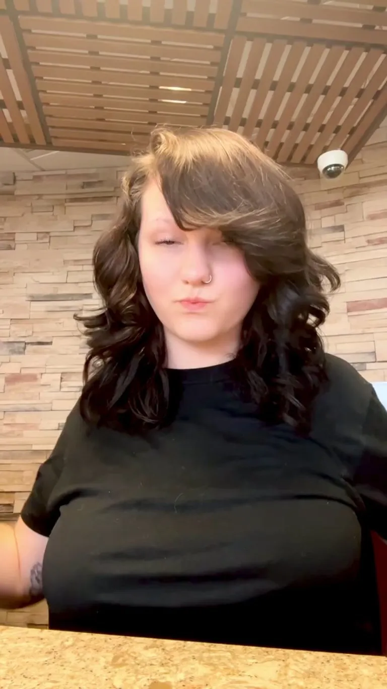 Flashing you at my work desk &gt;;)