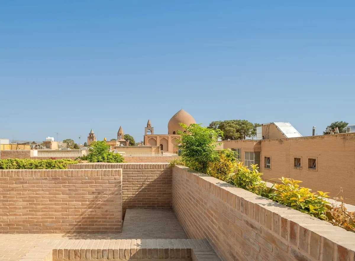 Brick - two contemporary residential buildings in isfahan, iran. 