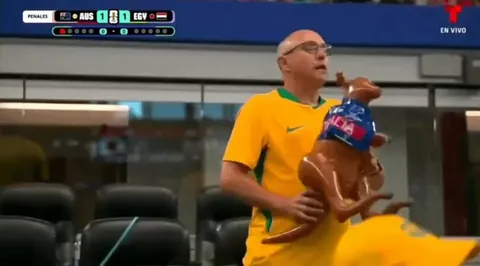 Unhappy Aussie Fan