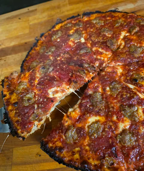 [Homemade] Sausage Chicago Pan Pizza