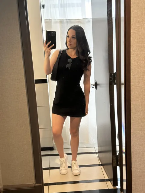 I’m dressed up and ready for a stroll around the park.