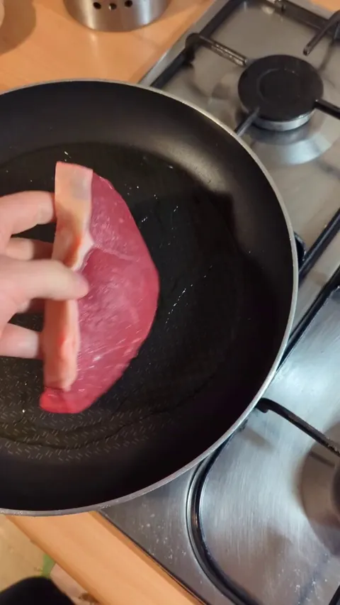 Happy 7th birthday Samwise