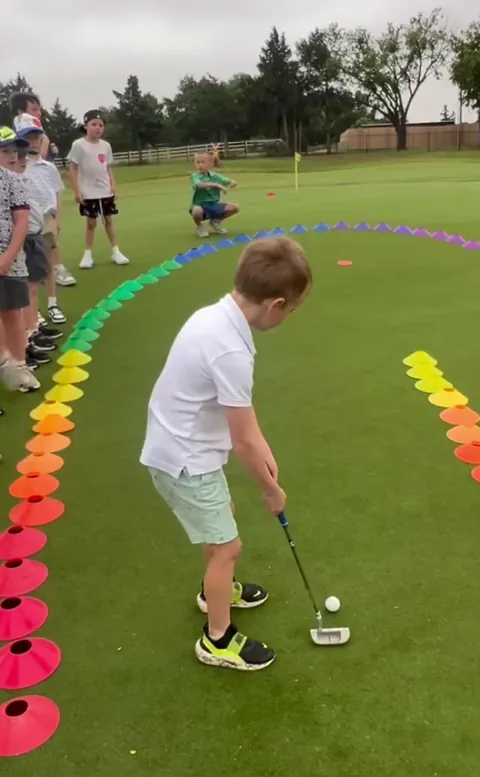 This kid made an unbelievable putt