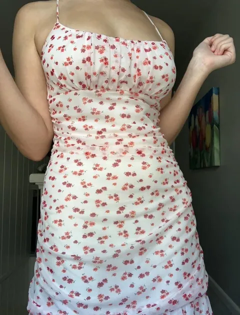 I am in love with this dress!!!