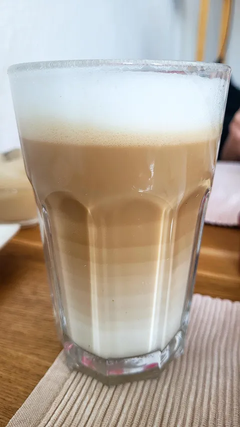 Latte macchiato I made settled in 11 layers