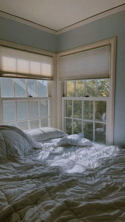 The way the sun was shining into my room