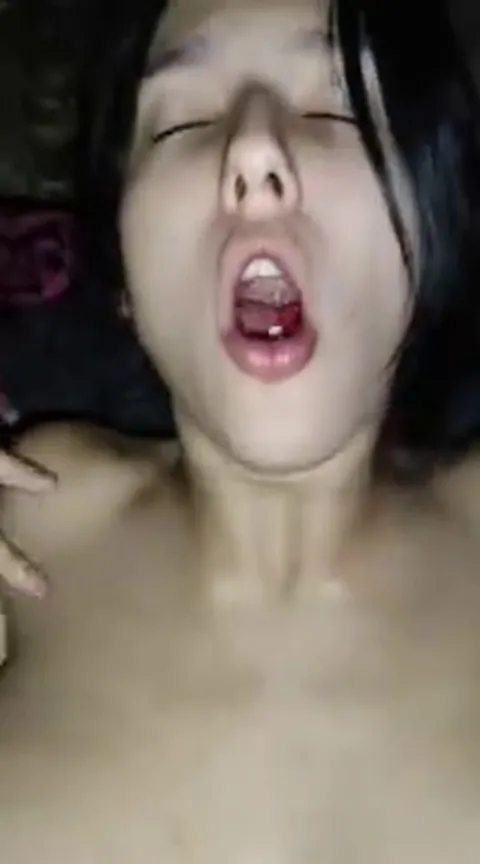 Moaning hard before trying to choke some