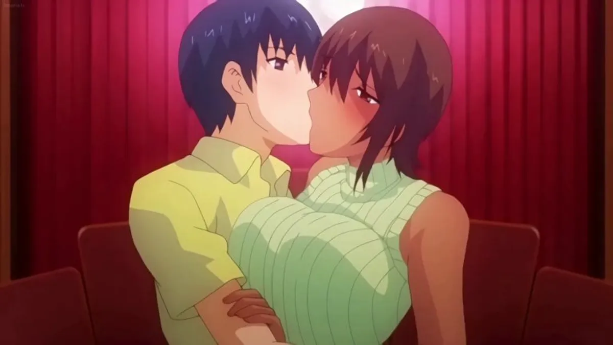 Milf shows off sexy lingerie