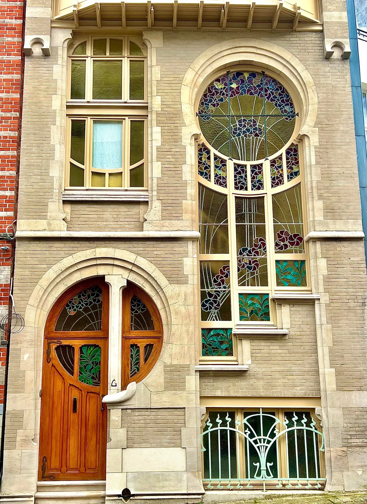 Elements of Art Nouveau architecture in Brussels (1893-1914)