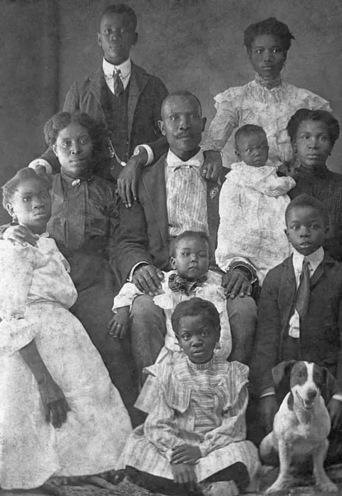 Portrait of a family. Florida, circa 1900.