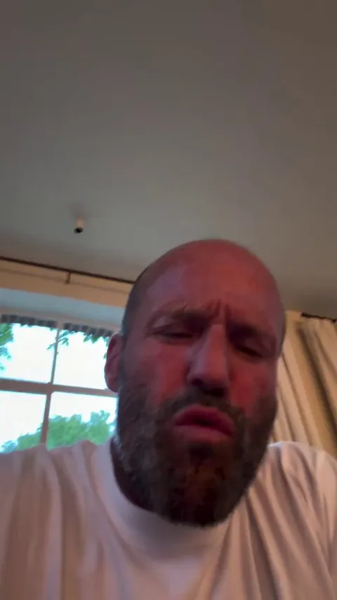Jason Statham gets a really ‘disturbing’ gift: A hairbrush