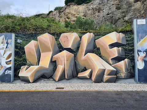 Illusion, graffiti artist vile, spray paint on cement, 2023