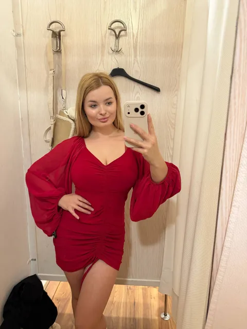 Nude or nah?