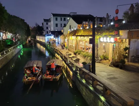 A Winter Visit Around China (Guangzhou, Chongqing, Shanghai, Zhengzhou)