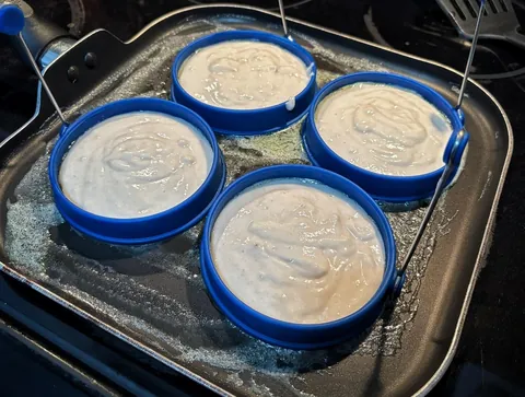 [Homemade] Thick and Fluffy Pancakes