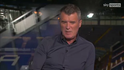 Roy Keane:"Hojlund looks like he just came out of the academy. Runs, timing, hold-up play not right... Big clubs have strikers who can produce by themselves even without service. Football intelligence, we don't see that with him. He needs a bit of support but my goodness, you gotta do a bit better."